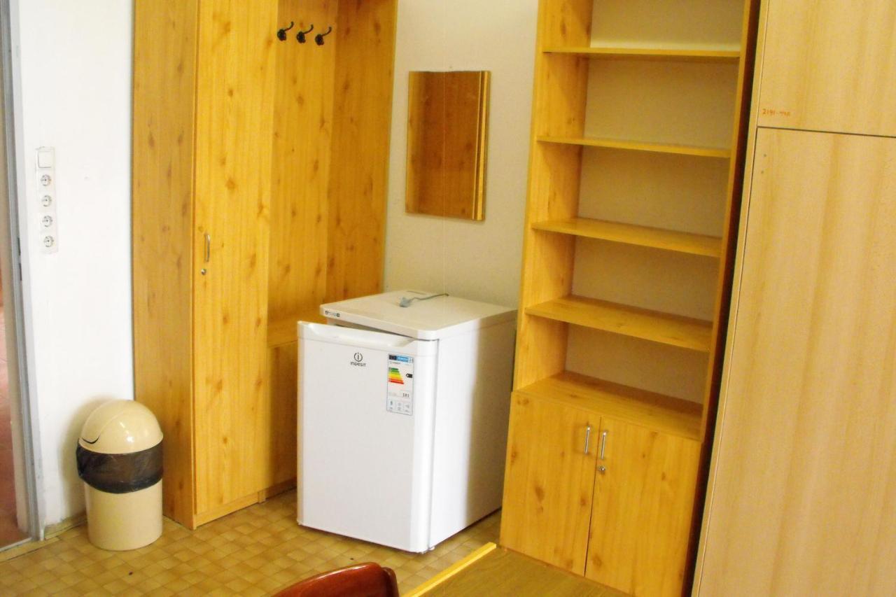 Hostal Pannonia *