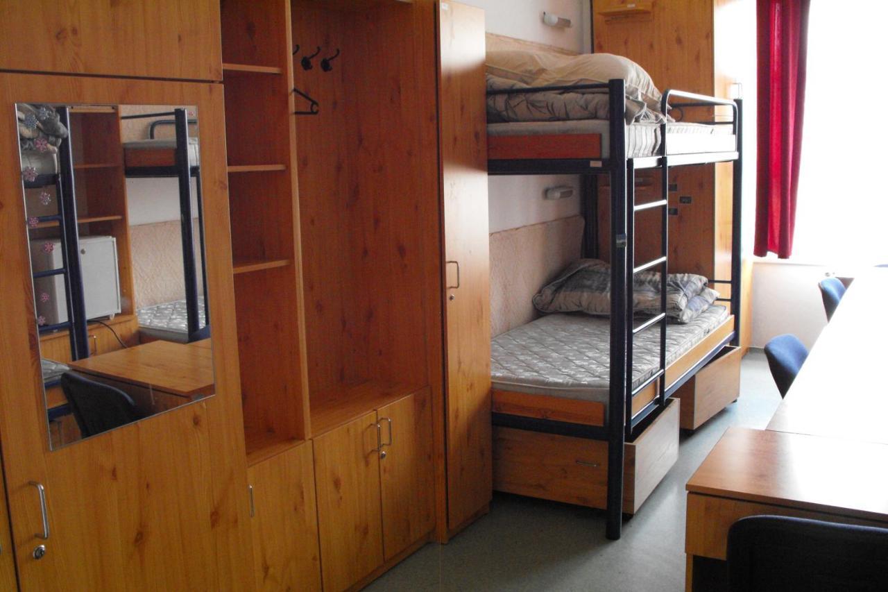 Hostal Pannonia